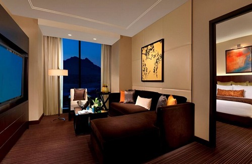 Aliante Sun City House | Oasis of Tranquility W/ Excellent Room Service!