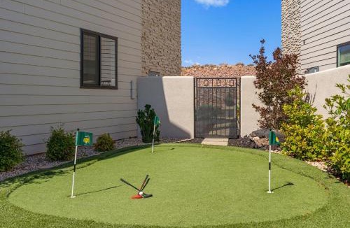 Washington House | Oasis on the 8th home