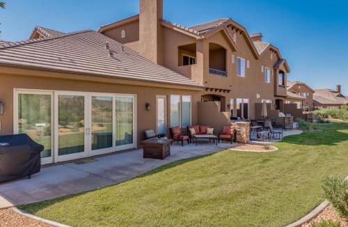 Washington Villa | Oasis On The Green
