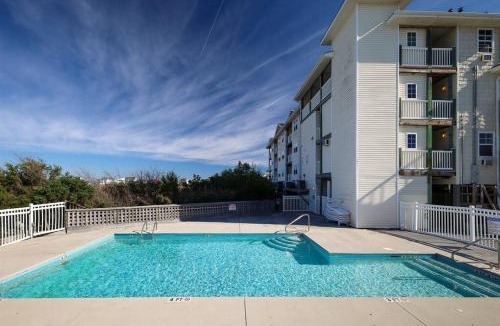 Surf City Apartment | Ocean and Sound Views at Shoreline Escape!