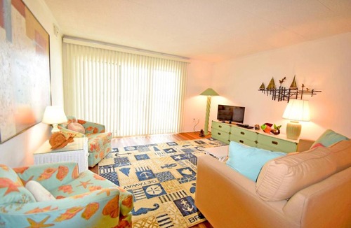 Quantico Apartment | Ocean Hideaway 202 Apartment