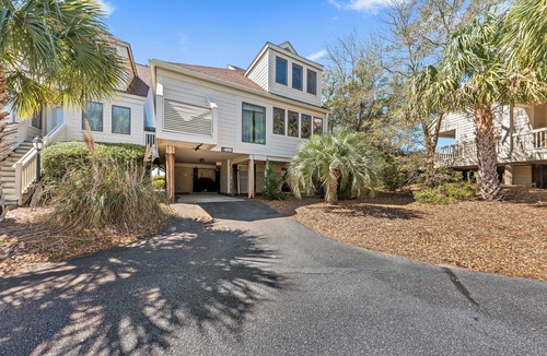 Spinnaker Beachhouses Villa | Ocean View 3BR Spinnaker! Steps to Beach, Pools, Dining, Golf! Amenity access included!