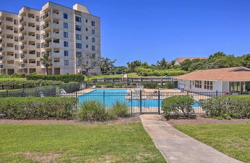 Emerald Isle Condo | Ocean View 4BR Condo – 2 Pools, Tennis & Weekly Rentals