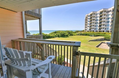 Emerald Isle Condo | Ocean View 4BR Condo – 2 Pools, Tennis & Weekly Rentals
