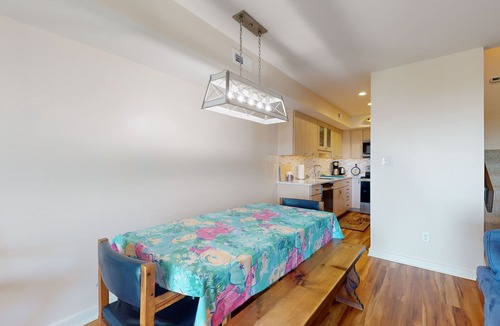 Pine Knoll Shores Condo | Oceanfront 4BR/4BA Multilevel Condo with Pool & Wifi