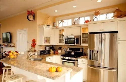 Charlestown House | Oceanfront Beachhouse- Beach, Stunning Views, WIFI, A/C
