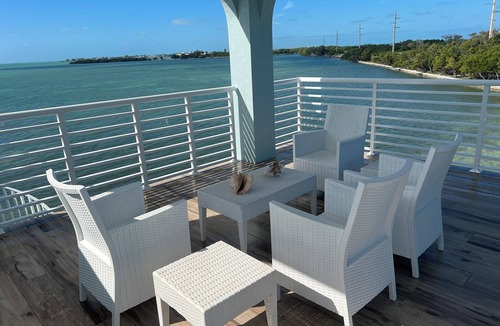 Marathon House | Oceanfront Oasis 3-bedroom house on private Island. Marathon FL