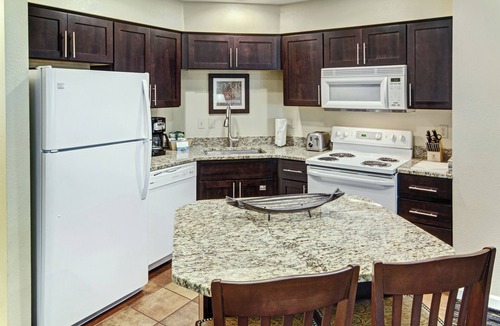 Pinetop Resort | OFFICIAL LISTING | Worldmark Pinetop Cozy 2BR w/Fireplace, Balcony, Pool & More