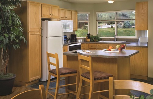 Harbor Village Resort | OFFICIAL LISTING | WorldMark Bear Lake 3BR w/Fireplace, Pools & More!