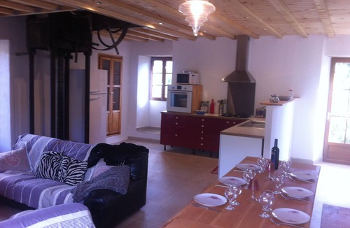 Cateri Cottage | Old oil mill of the nineteenth