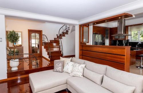 Kropia House | Olive Grove 4BR 3BA Pool Villa near Athens Airport