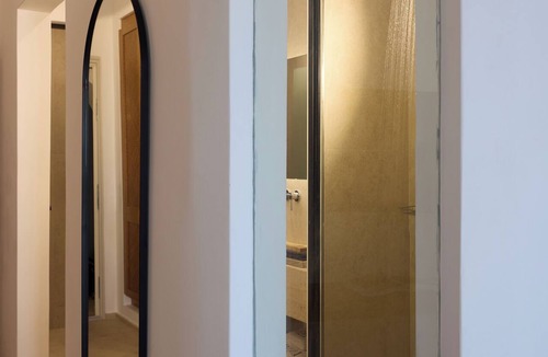 Akrotiri House | Omna Caldera Suites