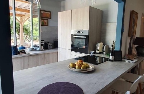 Tizzano House | One house divided in two independent parts to rent together