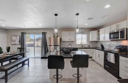 North Las Vegas House | One-Story 3BR N Las Vegas Home Backyard Near Strip & Downtown
