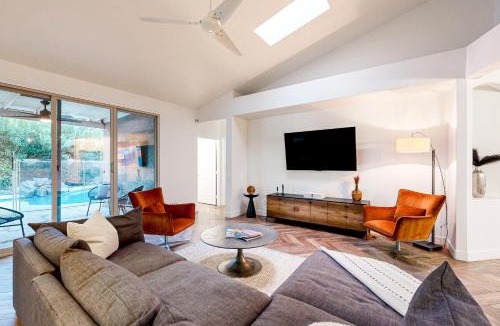 Paradise Valley Village House | Oraibi Oasis