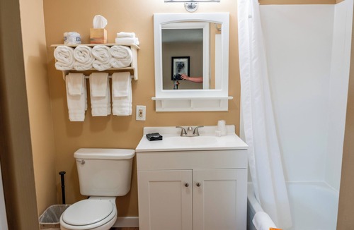 Buhl Hotel | Oregon Trail Inn