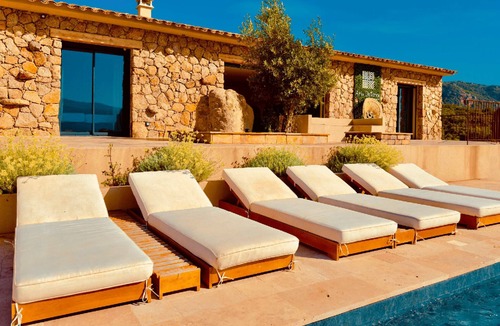 Figari House | Our Estate located in Figari in Southern Corsica, is made up of several authenti