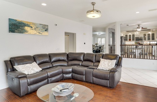 Silverado Ranch House | Outdoor Kitchen, Fire Pit, More! Las Vegas Getaway