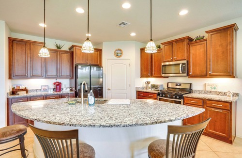 Festival Ranch House | Outdoor Oasis & Amenity Access: Buckeye Retreat