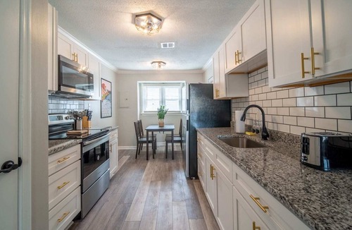 East Ocean View Apartment | OV Mosaic - Misty Suite