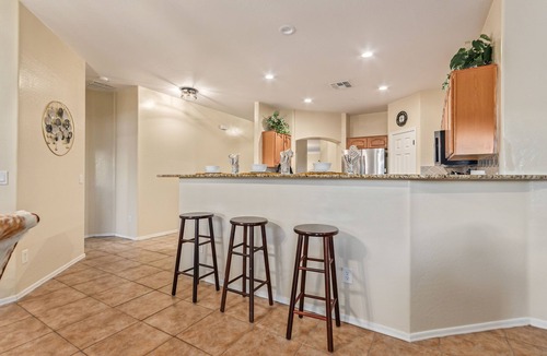 Rancho Bella Vista House | Pack it up Pack it in! San Tan Sparkling pool! 30 Night Min.