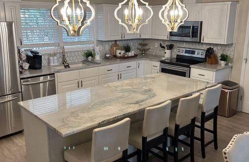 Edisto Island House | Palmetto Blvd just steps from the beach !