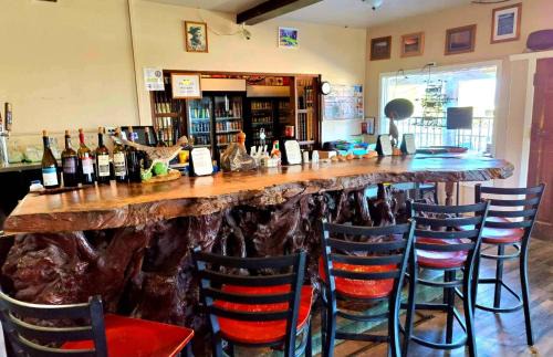 Panamint Springs Hotel | Panamint Springs Motel & Tents
