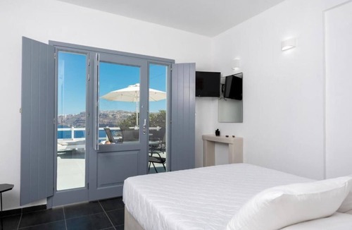 Akrotiri Hotel | Pancratium villas & suites