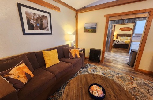 Kane County House | Paniolo Palace at the Paria River Ranch