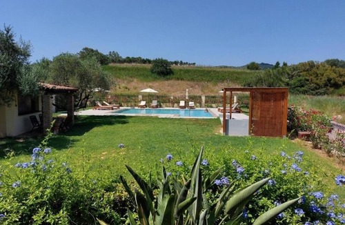 Zakynthos Apartment | Panmar Villa 5 minutes from Saint Nicholas beach