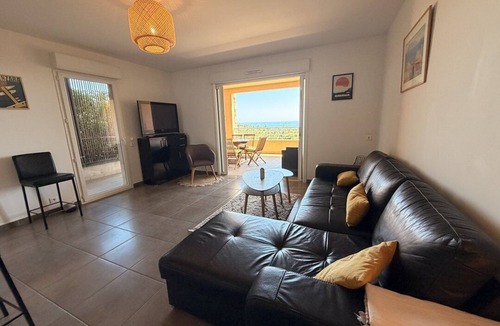 Solenzara Apartment | PAOLINA- SEA VIEW- BEACH AND SHOPS ON FOOT