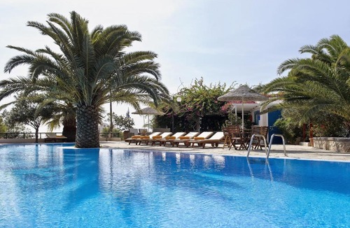 Akrotiri Apartment | Paradise Resort
