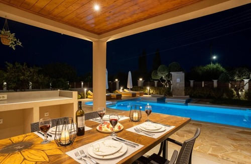 Zakynthos Villa | Paris Family Villa!