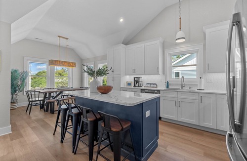 Nags Head Cottage | Park & Paddle in Nags Head with *Pool Heat*