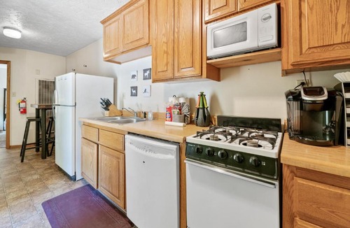Big Bear Lake House | Parkside Cottage