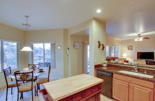 San Tan Valley House | Patio & Community Perks! San Tan Mountain Retreat