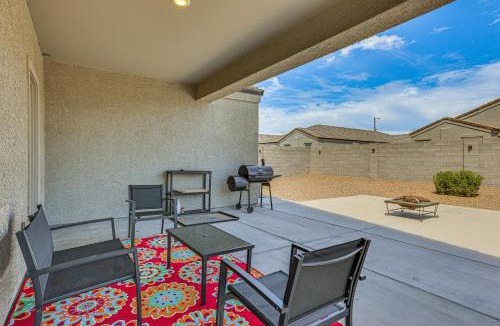 Tartesso House | Patio & Fire Pit! Cozy Desert Retreat in Buckeye