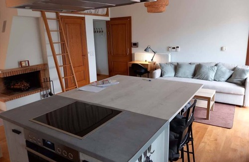 Paiania Apartment | Pavlos Loft - Garden Views & Terrace in Leontari