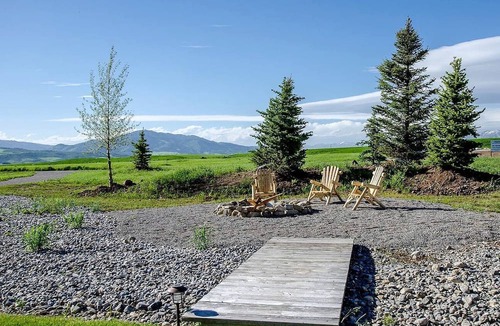 Thayne Cabin | Peaceful Cabin Rental Ideal for a Weekend Getaway in Wyoming