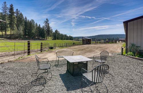 Chattaroy House | Peaceful Farm Stay Near Spokane: Inland Hideaway!