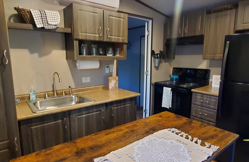 Concho Bed & Breakfast | Peaceful getaway for 2, dog friendly