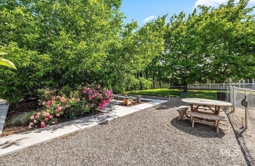 Nampa House | Peaceful Nampa Retreat