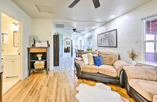 Woodlake House | Peaceful Ranch Home w/Sierra Nevada Views