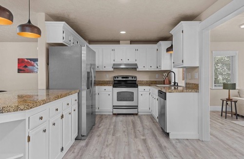 Eagle House | Peaceful, spacious home in Eagle