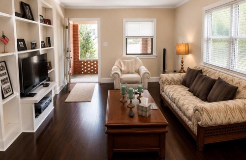 Milford House | Peaceful Stay-Private Lower Level with Private Bath