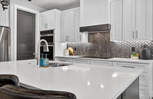 Hurricane Villa | Pecan Valley l Sunset Splash l Private Waterpark