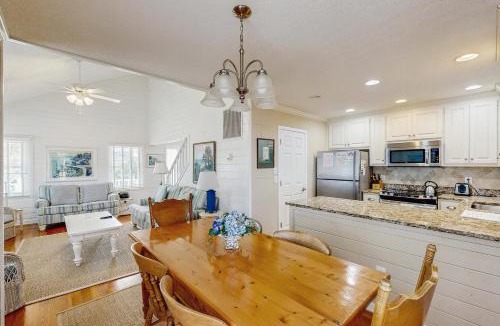 Pelican Bay House | Pelican Bay 42