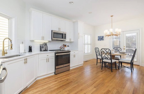 Pelican Bay House | Pelican Reach Wild Dunes one block to the beach with pool access with golf cart