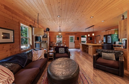 Sagle House | Pend Oreille Escape | Hot Tub, Game Room & Views