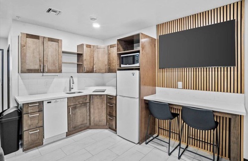 Safford Apartment | Peppertree Studios D7